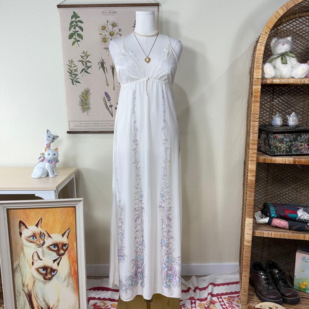 Vintage Floral Nylon Maxi Slip Dress Nightgown Romantic Cottage Coquette Dolly M
